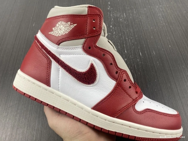 Jordan OG Chenille (W) 1 Newstalgia High DJ4891-061 0703